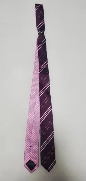 핑크 스트라이프 리버서블 넥타이