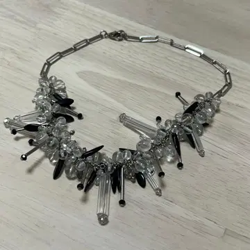 murral 유리 목걸이