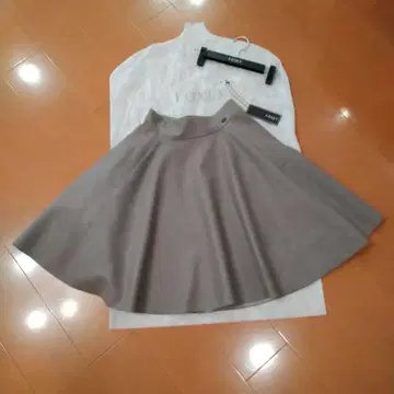 FOXEY 플레어 스커트 40 그레이