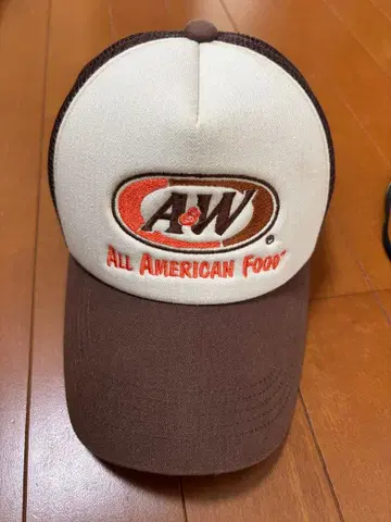 A&W 메쉬 캡 브라운