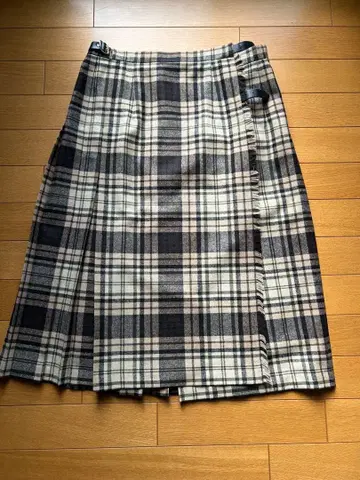 O'NEILL 체크 무늬 스커트 US 8 오닐 오브 더블린