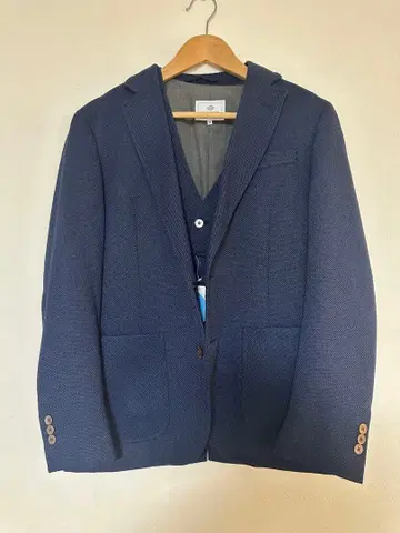 BEAMS 네이비 헤링본 캐주얼 수트 베스트 포함