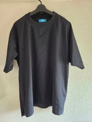 WWS 블랙 T셔츠 M 사이즈