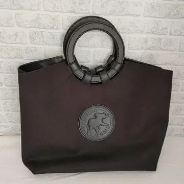 HUNTING WORLD 블랙 토트백