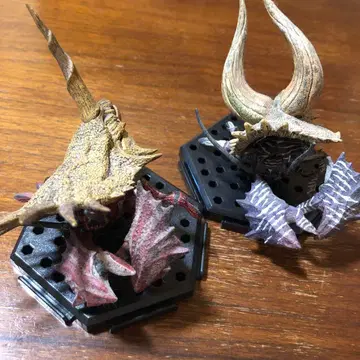 몬헌 피규어 다이묘자자미 2개