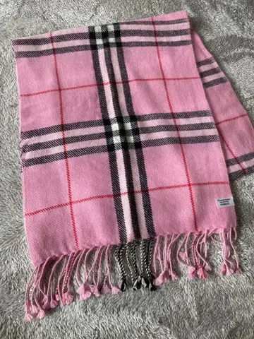 캐시미어 체크 무늬 머플러 핑크