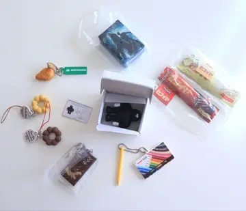 캡슐 토이 등 일괄 판매 TOMODACHI 등