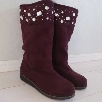 잉게보그 비쥬 장식 안쪽까지 따뜻한 스웨이드 부츠 미사용품