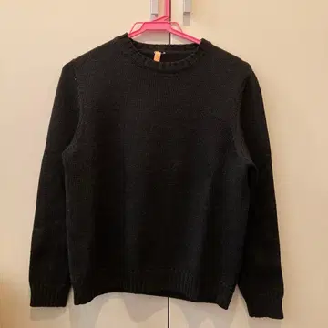 자노네 다크 그레이 크루넥 니트