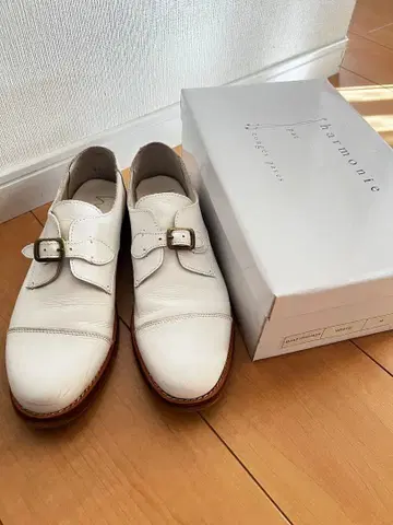harmonique 화이트 콩제페이에 가죽 신발 M