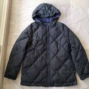 마드모아젤 논논 리버서블 다운 자켓 후드 부착