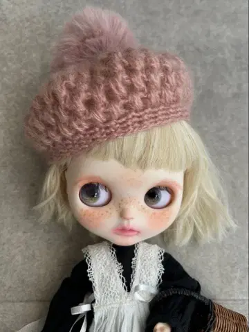 네오 브라이스, 아이시돌 폼폼 포함 니트 모자