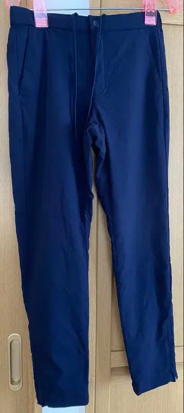 유니클로 블록 테크 웜 이지 팬츠 웜 팬츠 S 사이즈