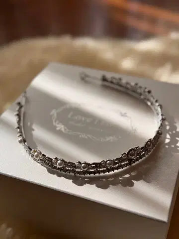 Love Tiara 숏 클래식 티아라 펄 브라이덜