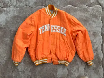 바시티 자켓 구제 의류