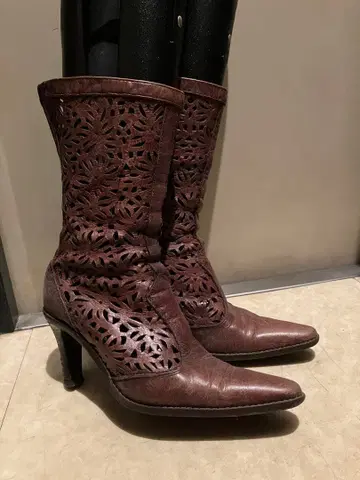 멋짐! 스픽 앤 스팬 브라운 미들 기장 디자인 부츠 37