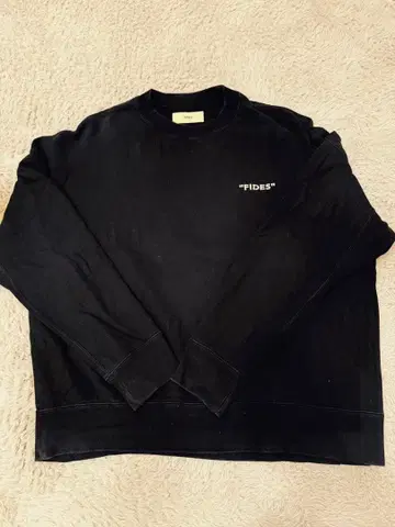 FIDES 블랙 맨투맨 트레이닝복