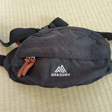 GREGORY 바디백 웨스트 파우치 블랙