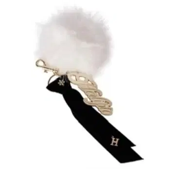 미사용 새상품 미개봉 Winter Dream Bag Charm ivory