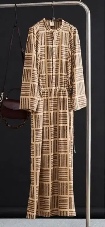 빈티지 스카프 프린트 스탠드 넥 원피스 페르