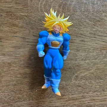 트렁크스 피규어 드래곤볼