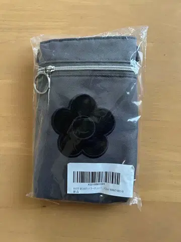 MARY QUANT 마리콴트 숄더 파우치 스마트폰 숄더