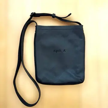agnes b. 에네스베 사코슈 숄더백