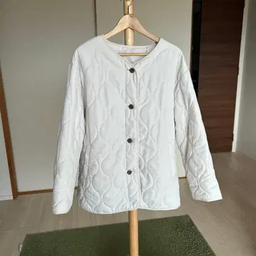 퀼팅 코트 화이트