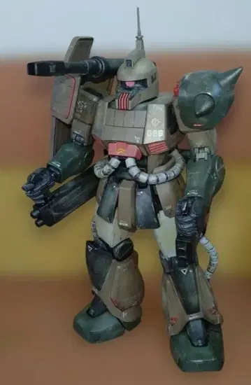 MG 자쿠 캐논 전체 페인팅 완료품