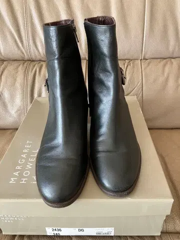 !최종 가격 인하! MARGARET HOWELL 블랙 가죽 숏부츠