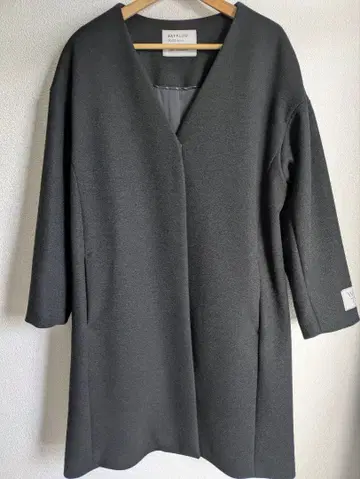 BAYFLOW 노카라 V넥 코트