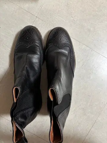 사이드 고어 부츠 블랙 가죽