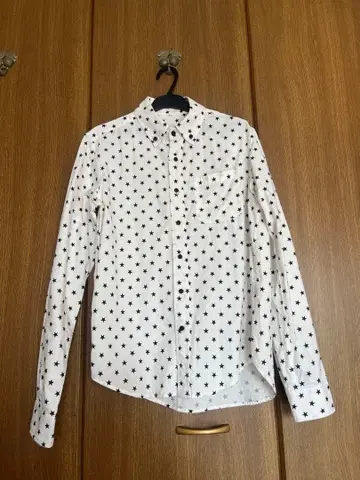 HERMAN HOMME 별 패턴 긴팔 셔츠