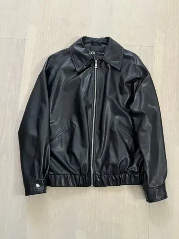 ZARA 페이크 가죽 자켓