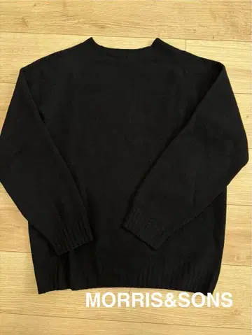 MORRIS & SONS 블랙 니트 영국제 사이즈 2