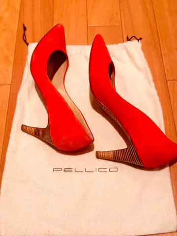[ 새상품급 ] 펠리코 스웨이드 펌프스 이탈리아제 스틸레토