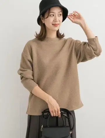 어반 리서치 도어스 멜란지 속기모 보틀넥 풀오버