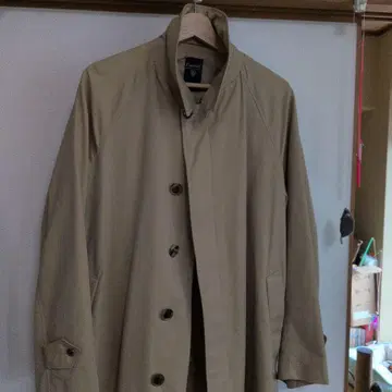 Orcival 베이지 스텐카라 코트