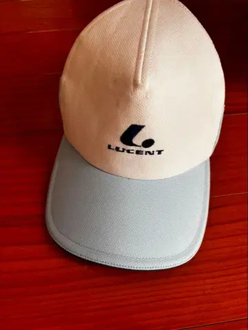 LUCENT 메쉬 백캡 화이트/그레이 한정품