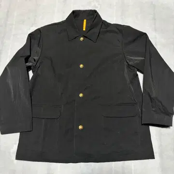 man-tle 나일론 자켓