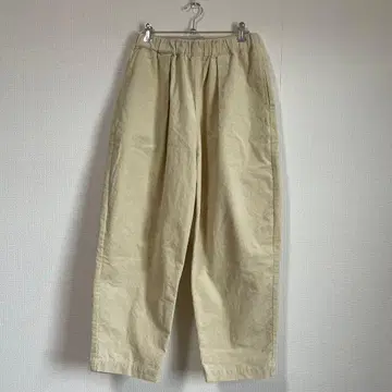 스튜디오 클립 내추럴 바이 코듀로이 크롭 팬츠