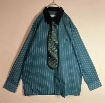 청록색과 블랙 스트라이프 셔츠 넥타이 포함