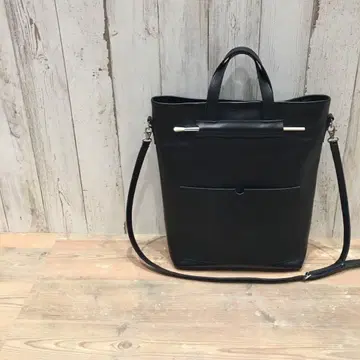 Azumi and David 블랙 숄더백