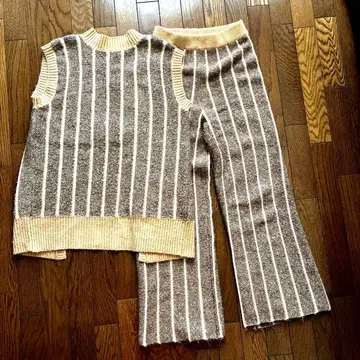 스트라이프 니트 셋업