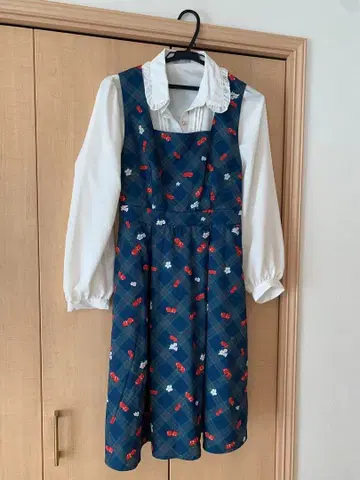 axes femme 블라우스&오버롤 스커트 세트