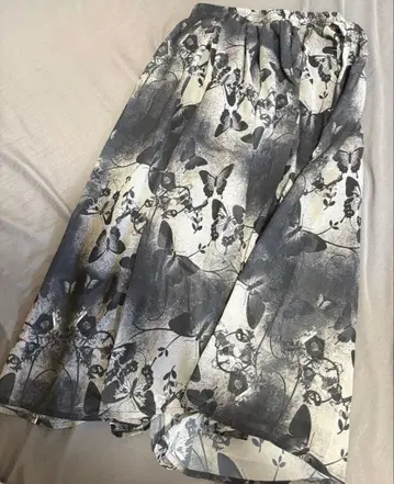 NieR 버터플라이 롱 스커트 블랙 판매 종료 나비 시어 스커트