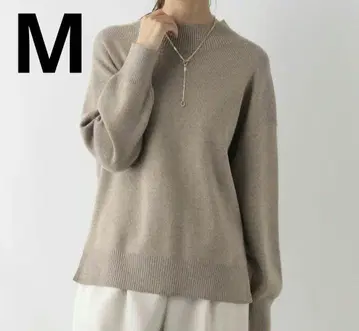 새상품 글로벌 워크 멜티 스탠드 슬릿 풀오버 모카 긴팔 니트 M