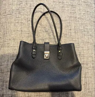 FURLA 블랙 가죽 토트백