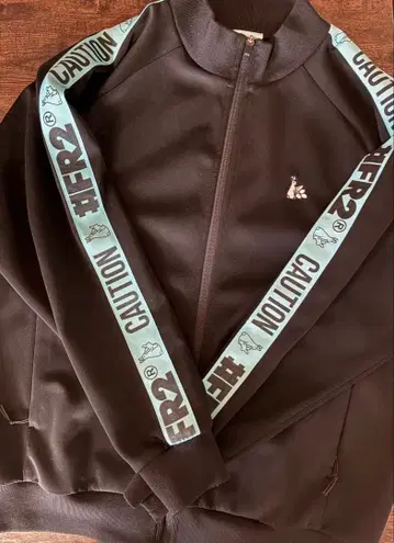 [ 금일 한정 ] FR2 월도 오키나와 한정판 트랙 자켓