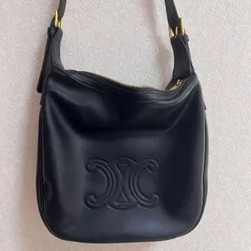 블랙 합성 피혁 숄더백